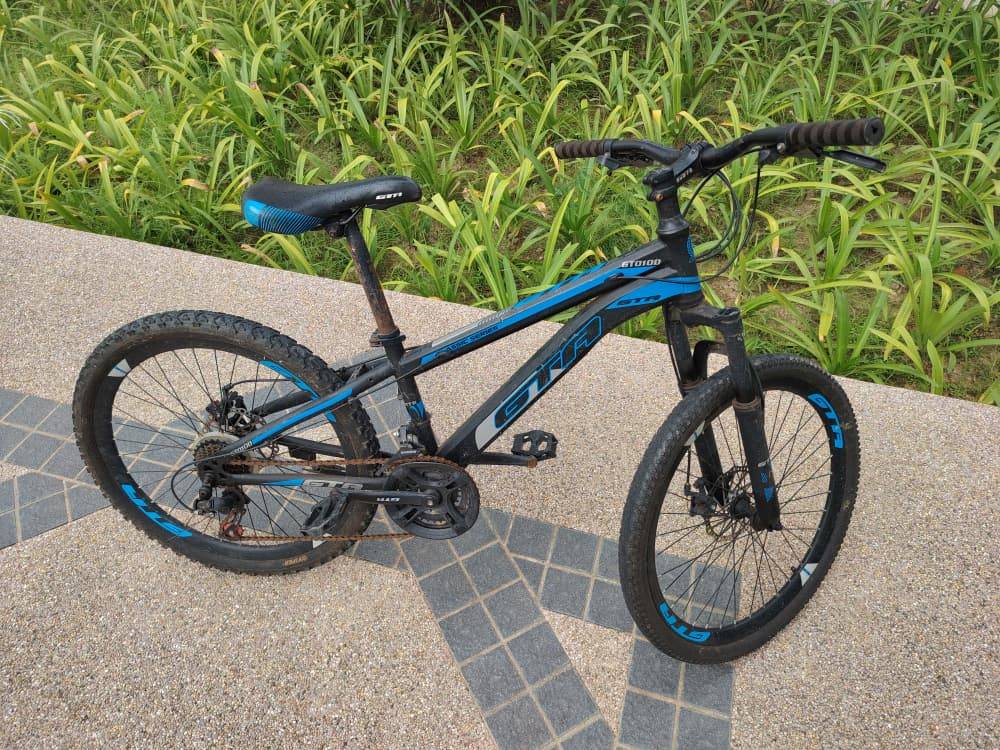 Bicycle